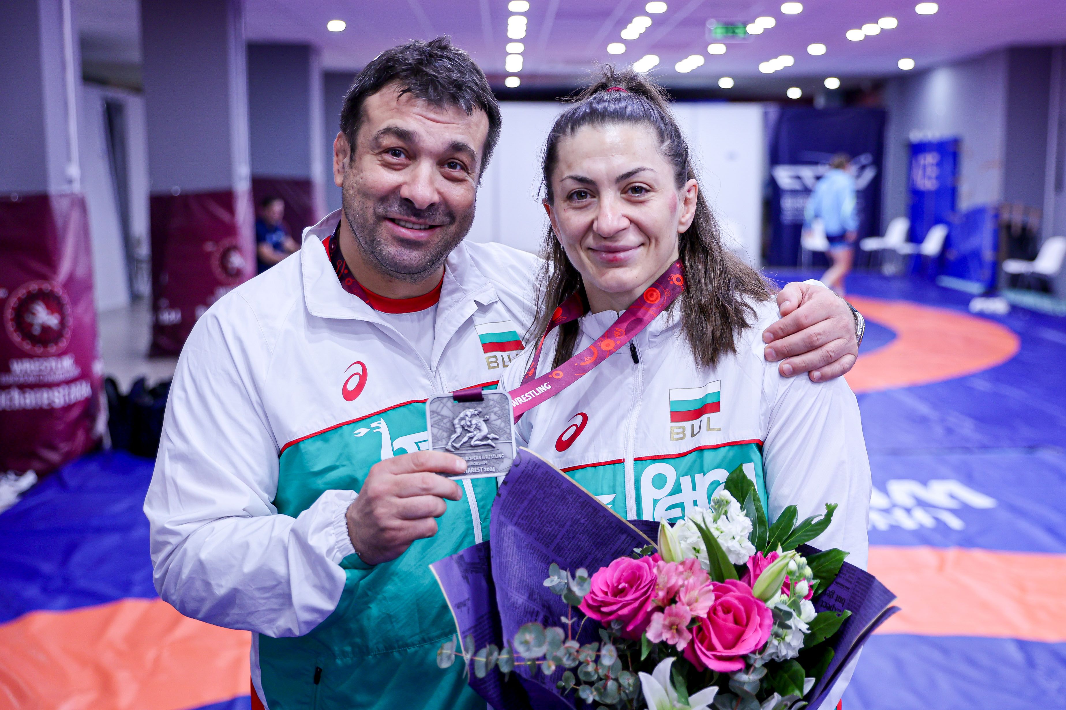 15 Евелина Николова с Мирослав Гочев медал